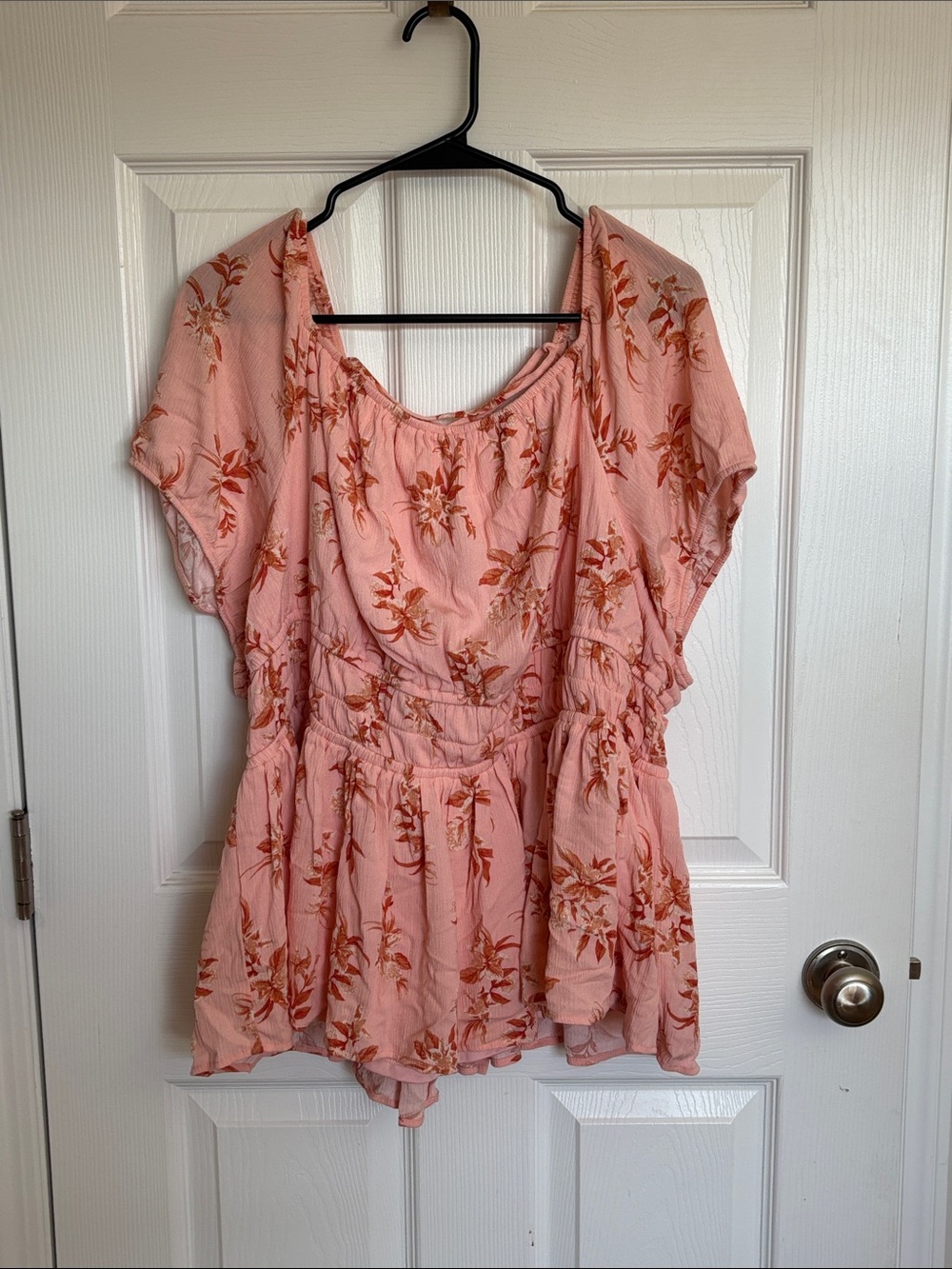 Torrid Lightweight Pink Floral Peplum Tunic Top